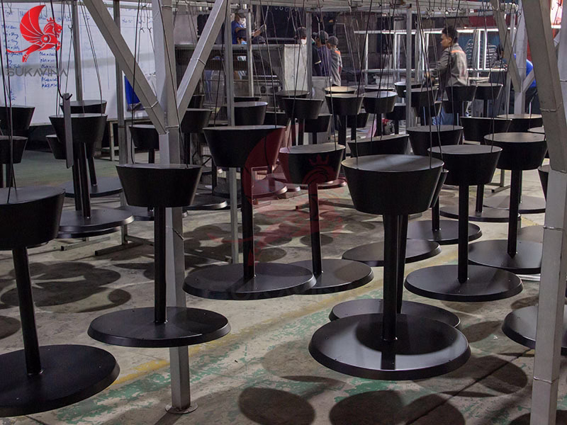 TOP 5 REASONS TO ORDER BULK STEEL TABLE LEG FABRICATION INSTEAD OF BUYING RETAIL