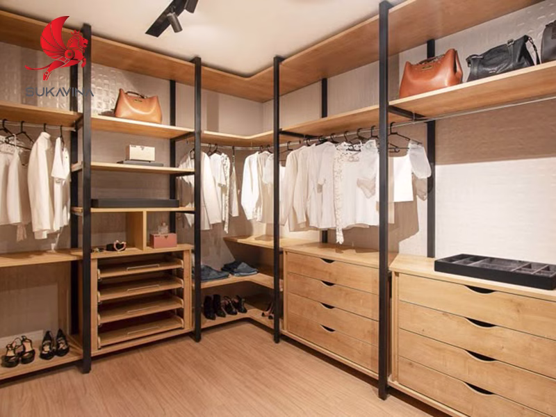 How to Transform a 90-Degree Corner into a Smart Modular Closet System